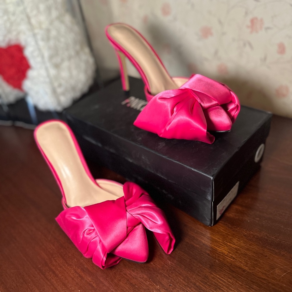 Pink Elephant Heels 🐘💗